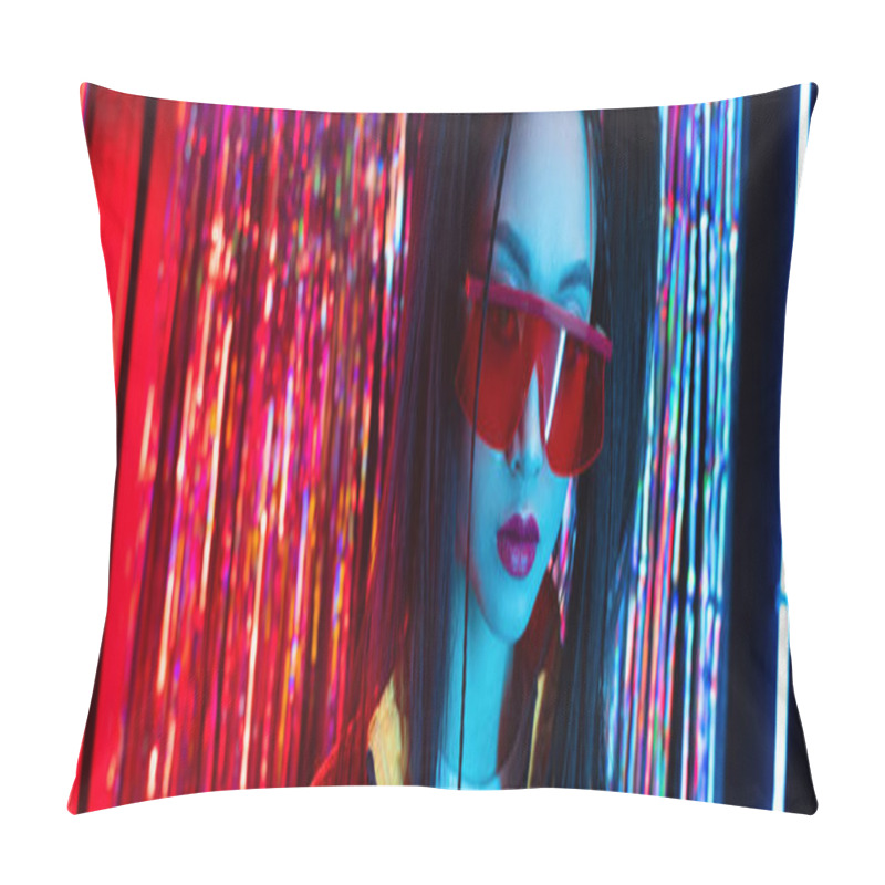 Personality  Young Asian Woman In Red Sunglasses Looking At Camera Outdoors, Banner Pillow Covers