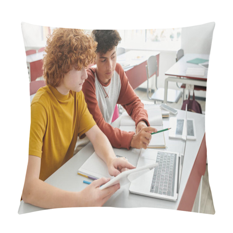 Personality  Teenage Schoolboys Using Devices Together During Lesson In Classroom At Background In School Pillow Covers