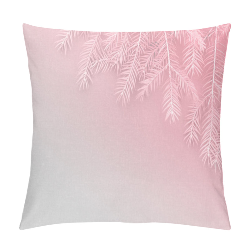 Personality  New Christmas Background With Real Pine Tree Branches Pillow Covers