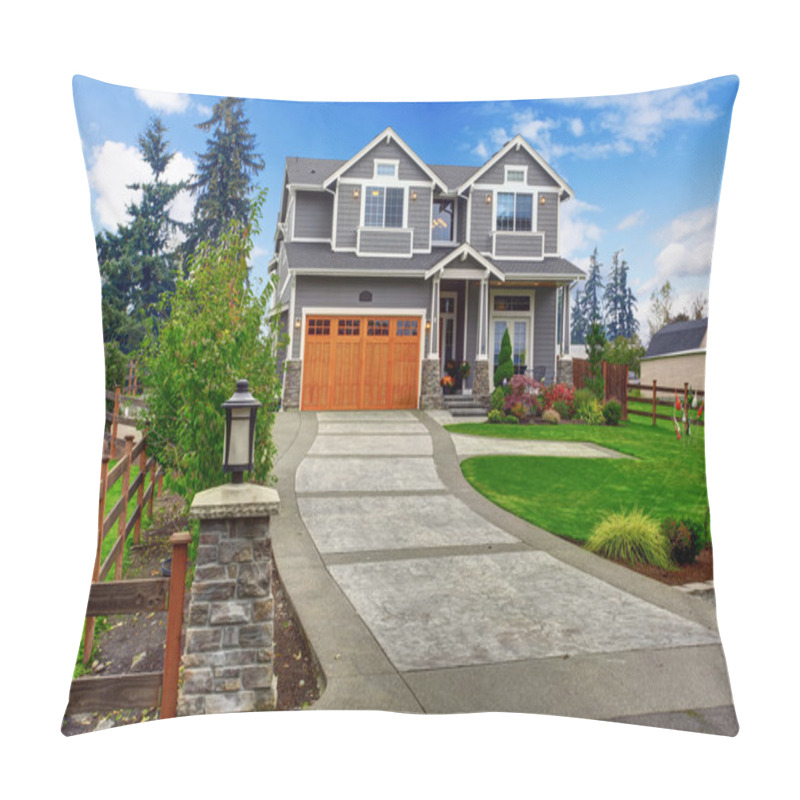 Personality  House Exterior. Large Countryside House Pillow Covers