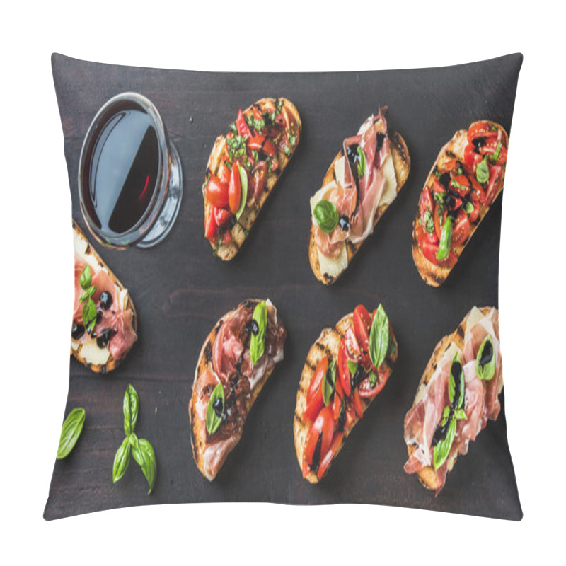 Personality  Brushetta Snacks For Wine Pillow Covers