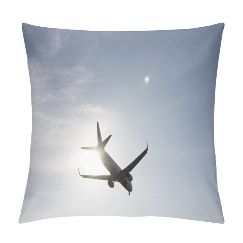 Personality  Boeing 737 Ready For Landing Pillow Covers