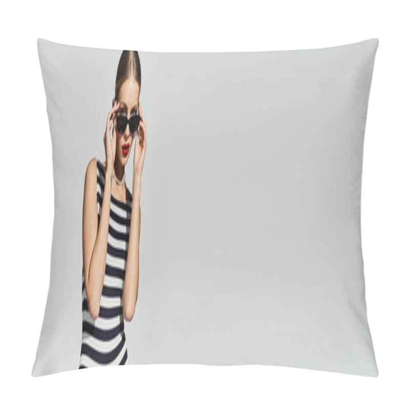 Personality  A Stylish Woman In A Black And White Striped Swimsuit Exuding Sophistication And Grace. Pillow Covers