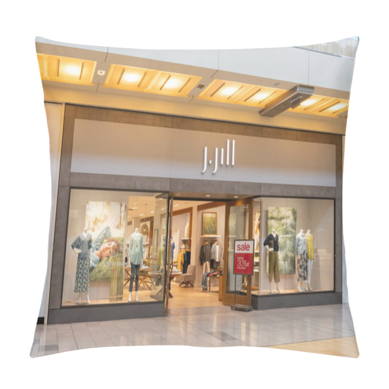 Personality  Houston, Texas, USA - February 25, 2022: J.Jill Store In A Shopping Mall. J.Jill Is A Women's Clothing Store Company That Offers Unique And Fashionable Women's Apparel, Accessories, And Footwear. Pillow Covers