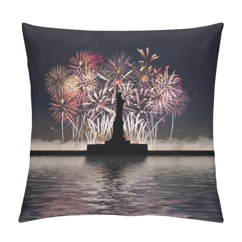 Personality  Statue Of Liberty On The Background Of Fireworks Pillow Covers