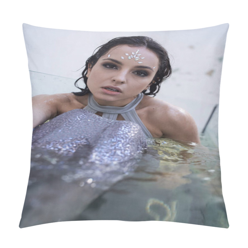 Personality  A Young Woman With Dark Hair And A Shimmering Tail Gazes Into The Camera, Submerged In A Water Tank. Pillow Covers