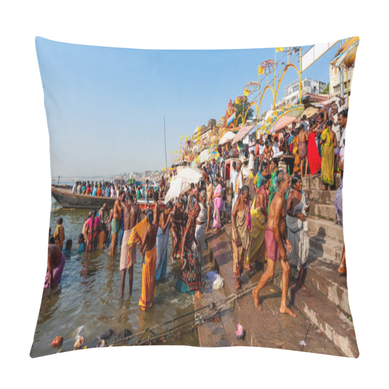 Personality  India, Varanasi - April 23, 2011: Unidentified People Taking Ritual Bath In The River Ganga. The Holy Ritual Bath Is Held Every Day Pillow Covers