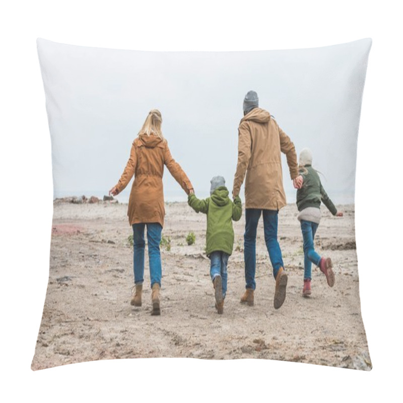 Personality  Family Holding Hands And Walking By Seashore Pillow Covers