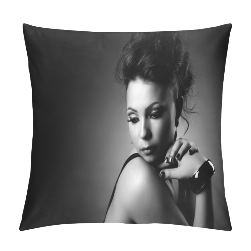 Personality  Pretty Girl Pillow Covers