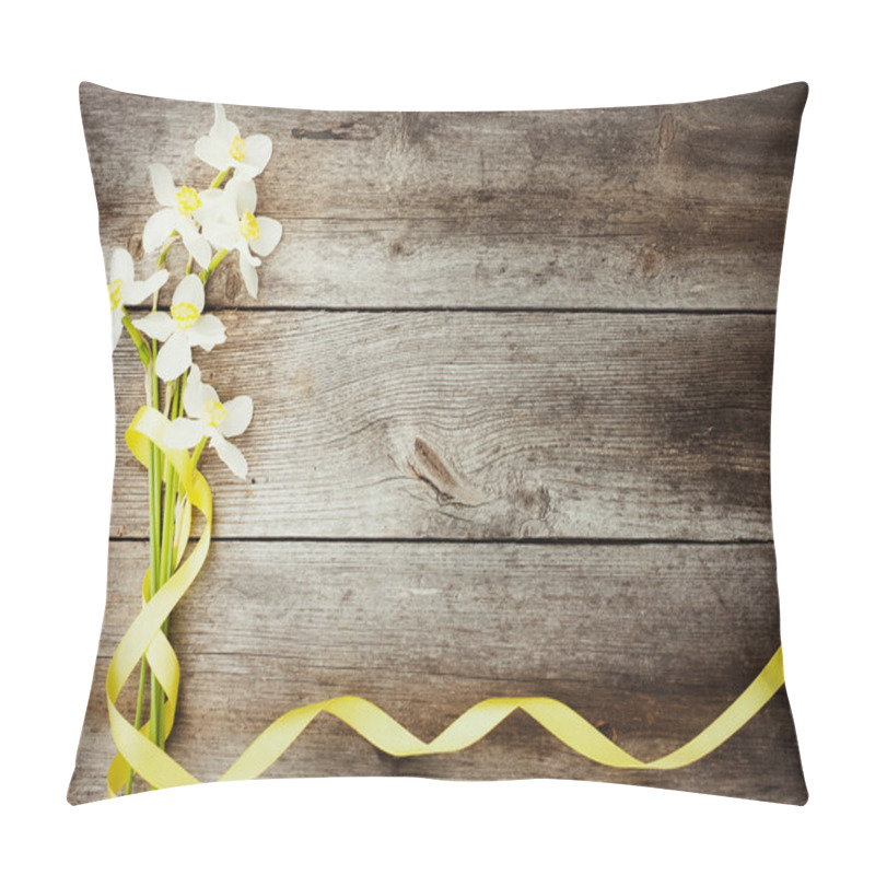 Personality  Spring Flowers On Wooden Background Pillow Covers