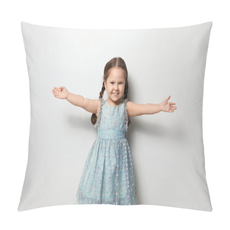 Personality  Cute Little Girl On Light Grey Background Pillow Covers