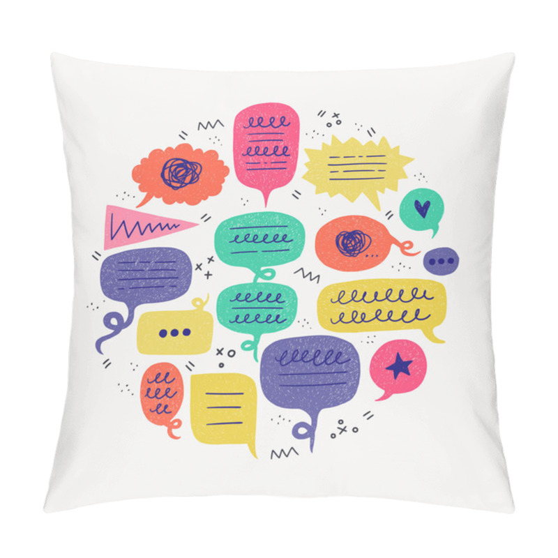 Personality  Hand Drawn Comic Bubbles With Doodles In A Circle Pillow Covers