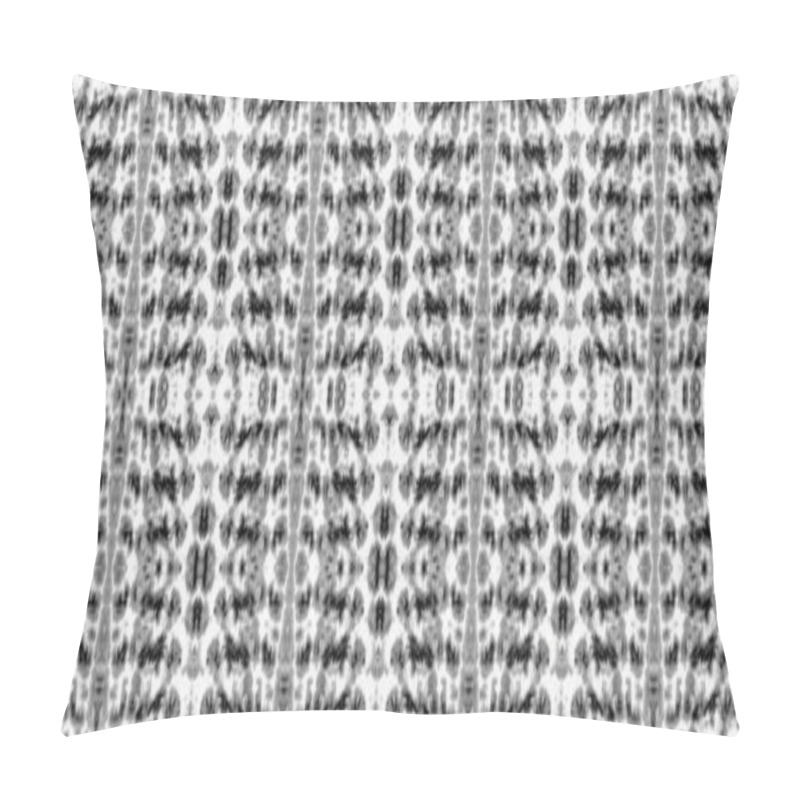 Personality  Spot Seamless Mark. Tie Dye Gray Seamless Stroke. Line Dot Texture. Dot Geometric Acrylic Blot. Ink Gradient Abstract Shape. Gray Tie Dye Stroke. Art Color Brush. Ethnic Bohemian Cloth Pattern. Pillow Covers