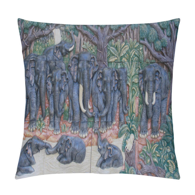 Personality  Elephant Carved Stone Walls. Pillow Covers