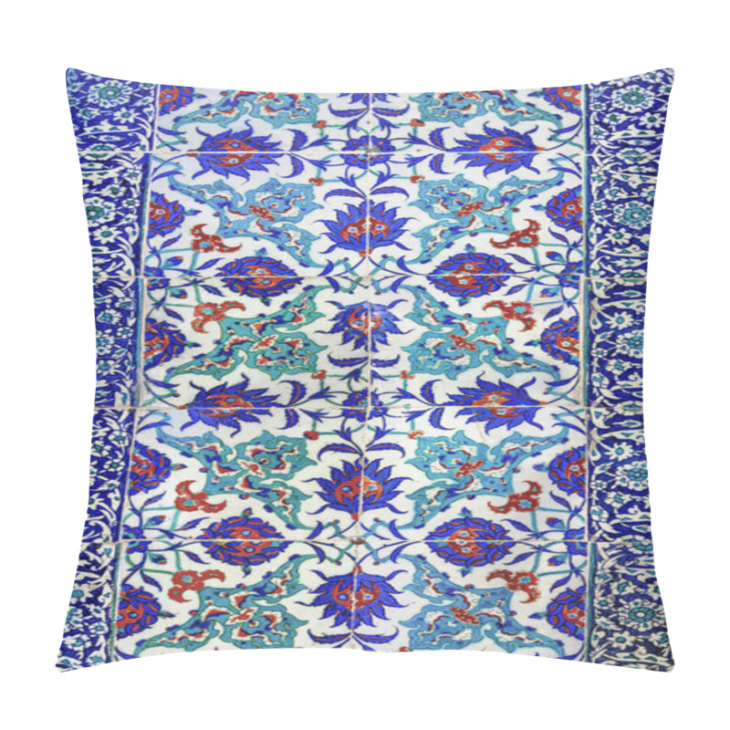 Personality  Ancient Ottoman Handmade Turkish Tiles With Floral Patterns From Topkapi Palace In Istanbul, Turkey. Pillow Covers