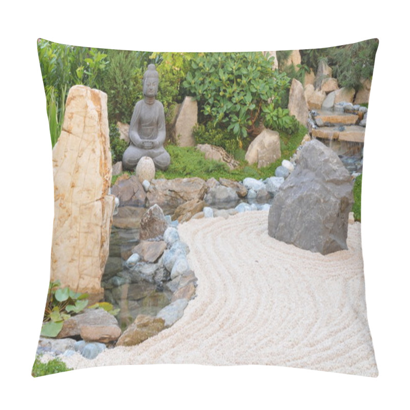 Personality  Small Japanese Garden Pillow Covers