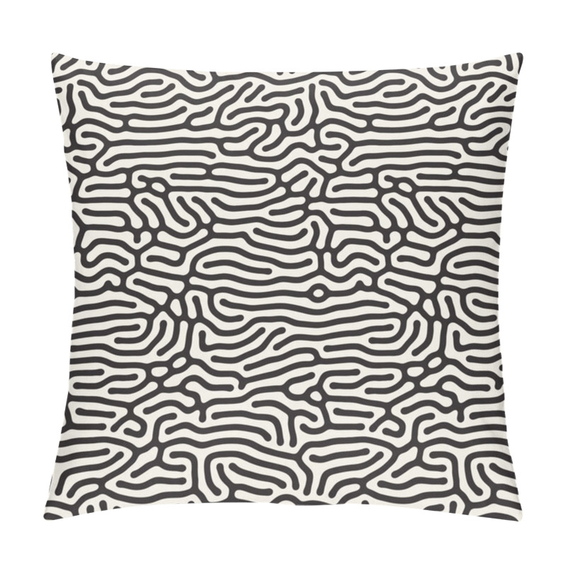 Personality  Vector Seamless Black And White Organic Lines Pattern Pillow Covers