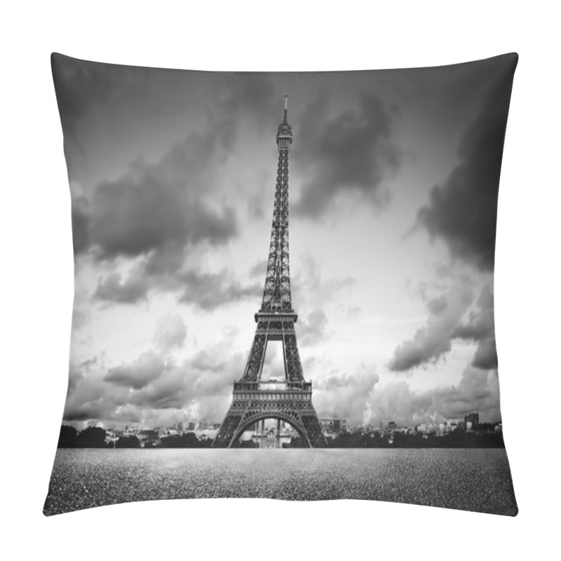 Personality  Effel Tower, Paris, France. Pillow Covers