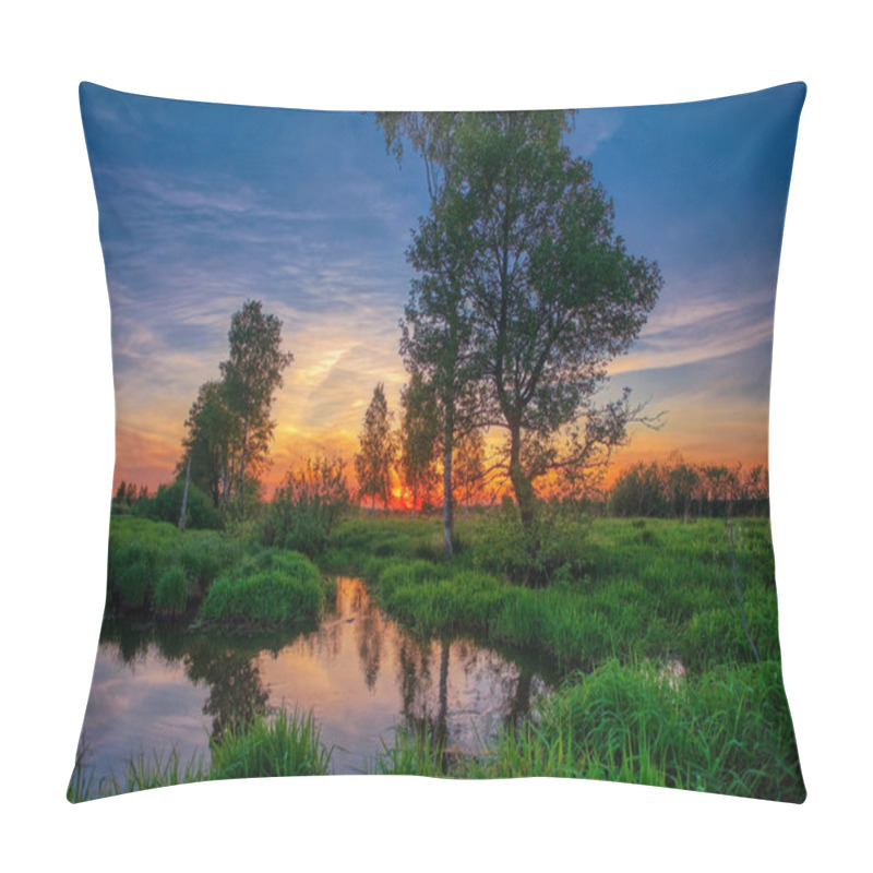 Personality  Small River In Field Pillow Covers