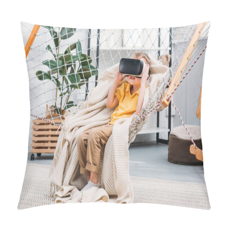 Personality  Boy In Rope Hammock Using Virtual Reality Headset Pillow Covers