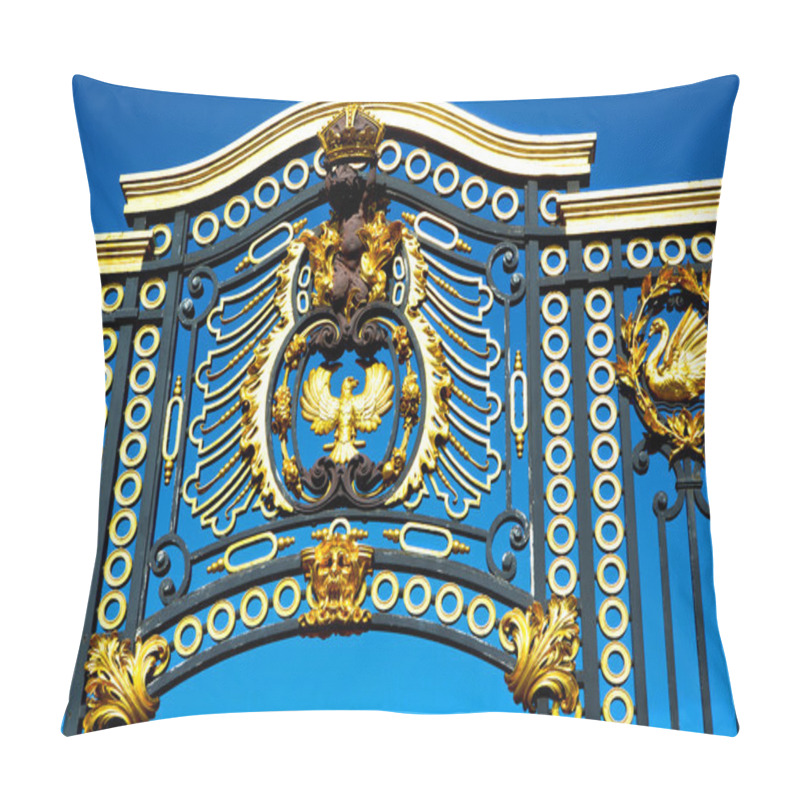 Personality  In London England The Old Royal Palace Pillow Covers