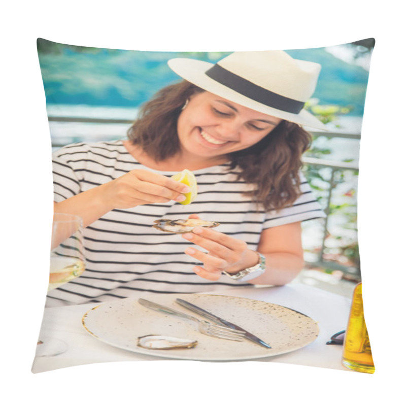 Personality  Woman Eating Oysters In Outdoors Restaurant At Sunny Summer Weather. Lifestyle Pillow Covers