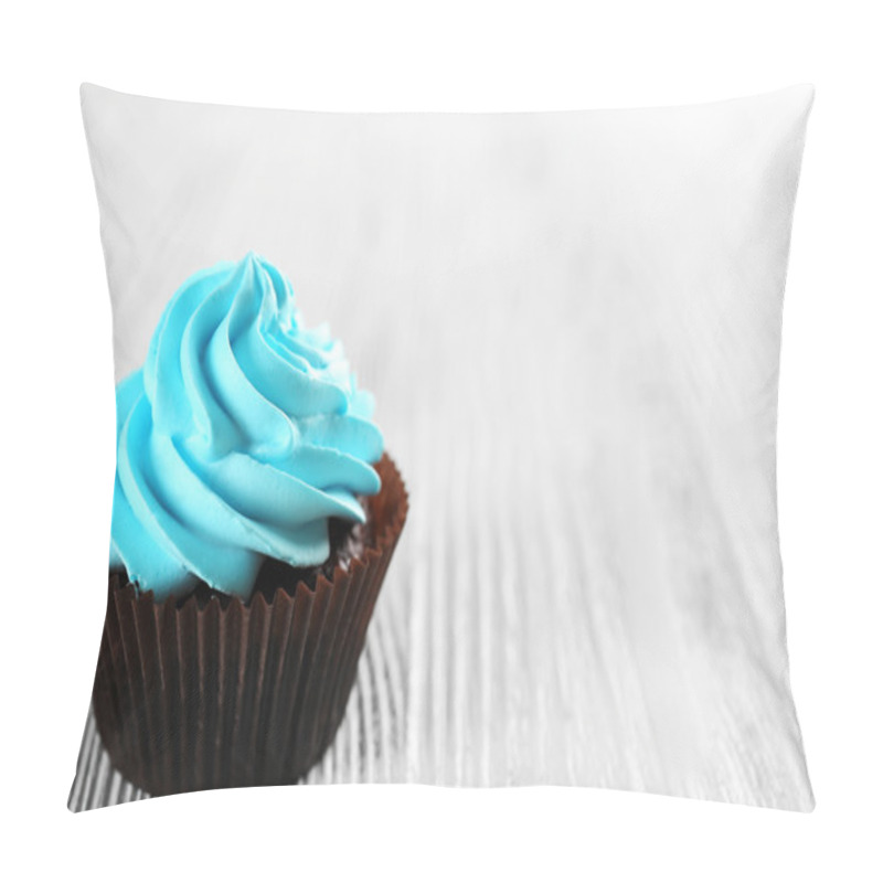 Personality  Delicious Cupcake On White Wooden Background Pillow Covers