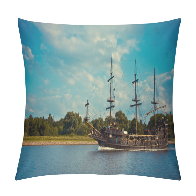 Personality  Pirate Ship Pillow Covers