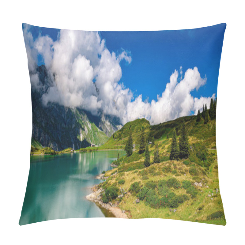 Personality  Wonderful Spot For Vacation In The Swiss Alps - Travel Photography Pillow Covers