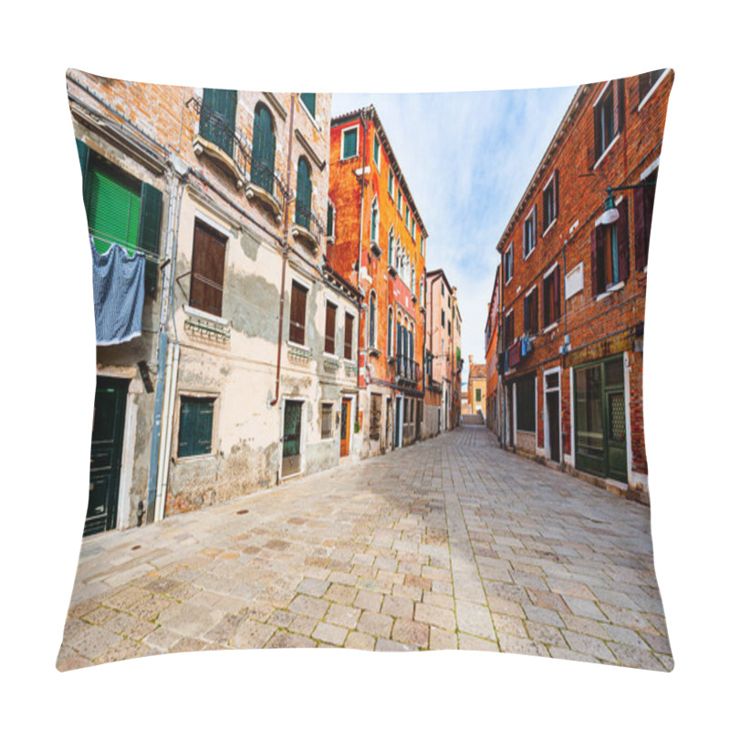 Personality  Deserted Streets Of Venice. Museum City Is Situated Across A Group Of Islands That Are Separated By Canals And Linked By Empty Bridges.   Pillow Covers