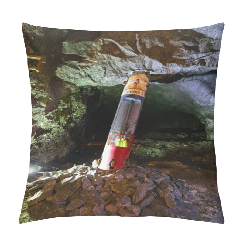 Personality  Colombia Nemocon Salt Mine Rescue Capsule Pillow Covers