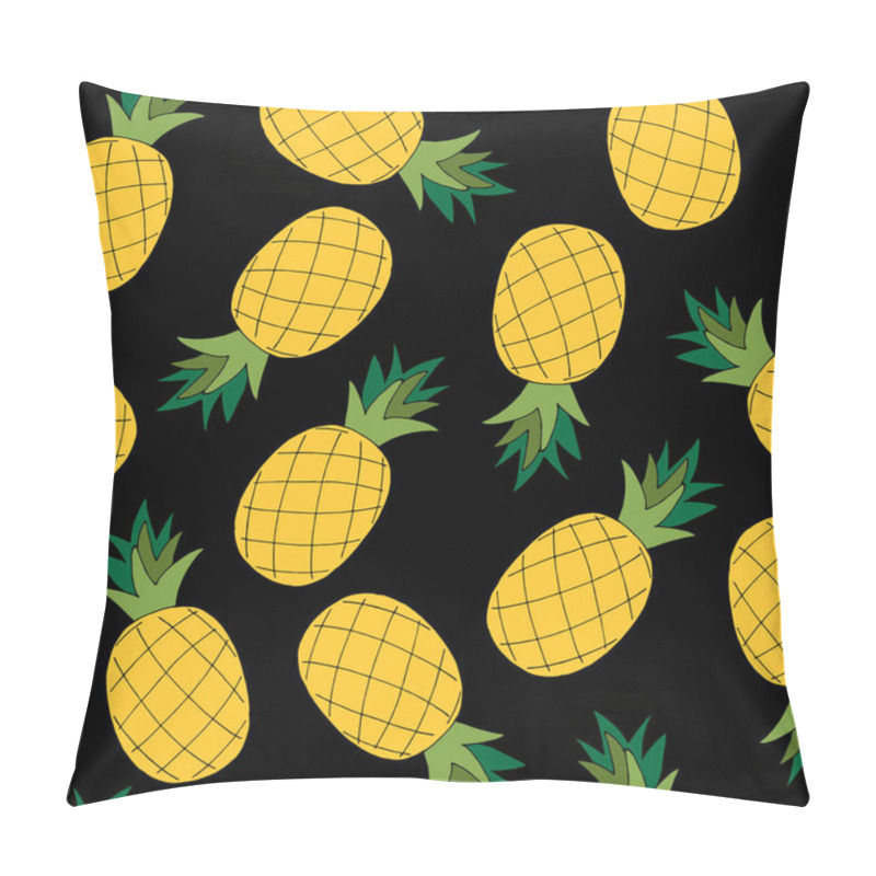 Personality  Hand Draw Seamless Pattern Of Pineapple. Vector Illustration. Pillow Covers