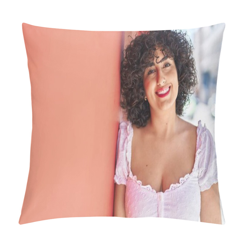 Personality  Young Middle East Woman Smiling Confident Standing At Street Pillow Covers