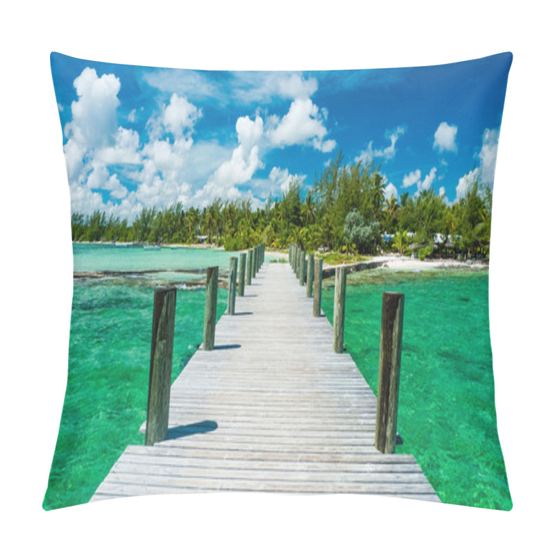 Personality  Dock In The Bahamas Pillow Covers