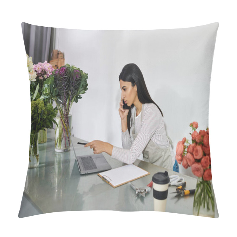 Personality  Brunette Florist Engages With Customers And Organizes Flowers In Her Vibrant Shop. Pillow Covers