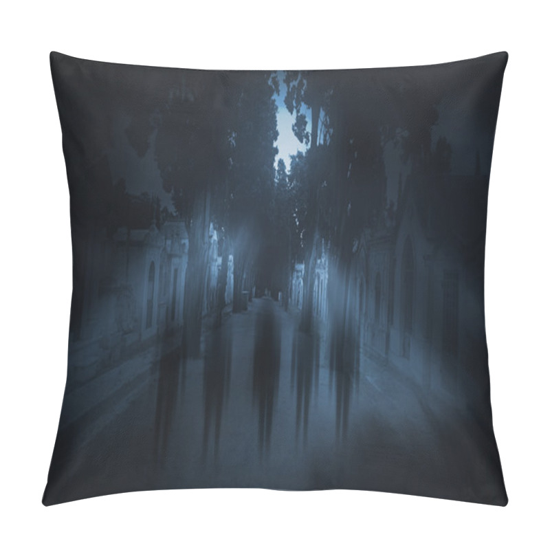 Personality  Full Moon Ghosts Pillow Covers