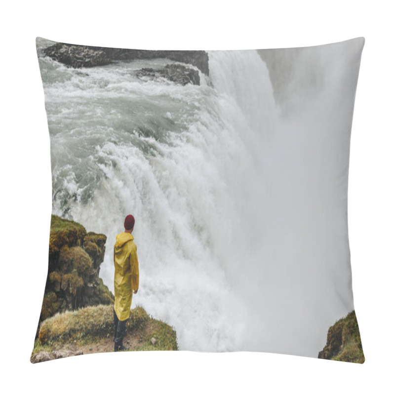 Personality  Traveler Pillow Covers