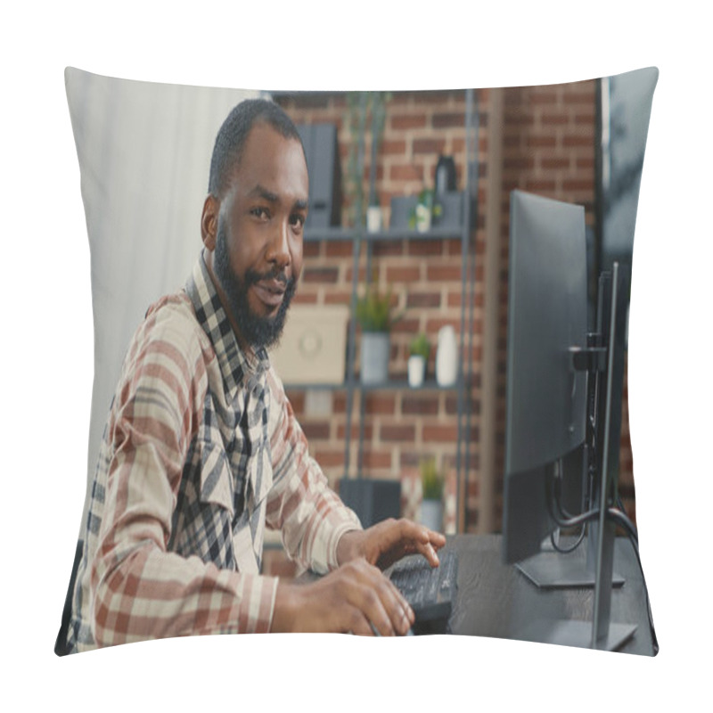 Personality  Portrait Of Programer Typing Programming Code On Computer Keyboard Turning Head And Smiling Pillow Covers