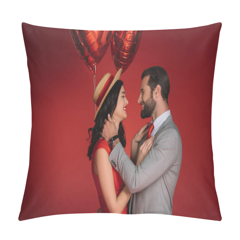 Personality  Stylish Couple With Red Balloons Looking At Each Other Isolated On Red Pillow Covers