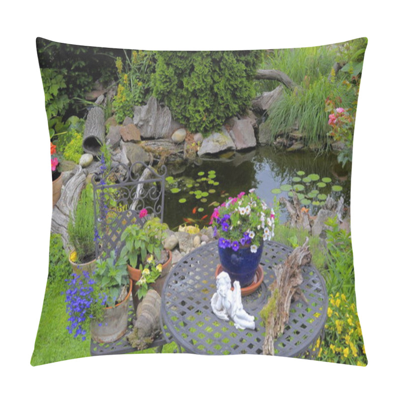 Personality  Ornamental Garden,garden Pond With Goldfish,garden Table And Chairs Pillow Covers