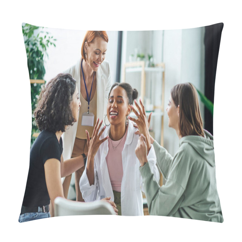 Personality  Overjoyed African American Woman Gesturing With Closed Eyes And Talking To Multiethnic Girlfriends And Motivation Coach In Consulting Room, Friendship And Mental Wellness Concept Pillow Covers