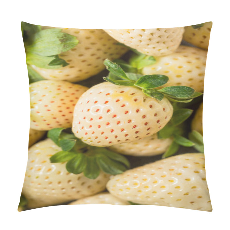 Personality  Organic Raw White Pineberry Strawberry In A Bowl Pillow Covers