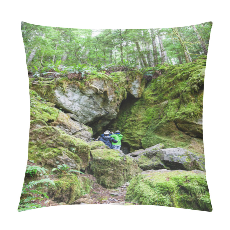 Personality  QUALICUM BEACH, CANADA - JULY 7, 2016: A Group Of Visitors Enter A Cave Opening At Horne Lake Caves Provincial Park On Vancouver Island's Qualicum Beach. Pillow Covers