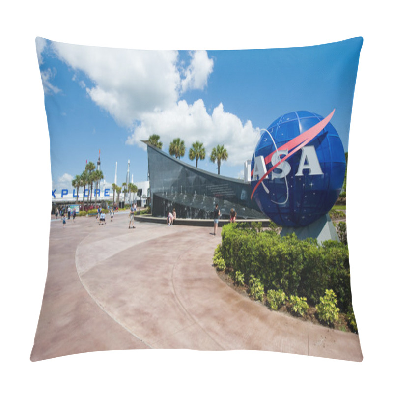 Personality  Entrance Of Kennedy Space Center Pillow Covers