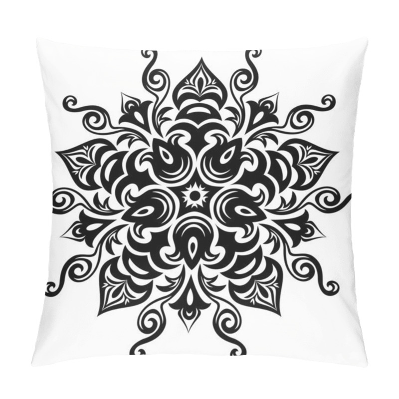 Personality  Kaleidoscopic Floral Pattern. Mandala In Black And White Pillow Covers