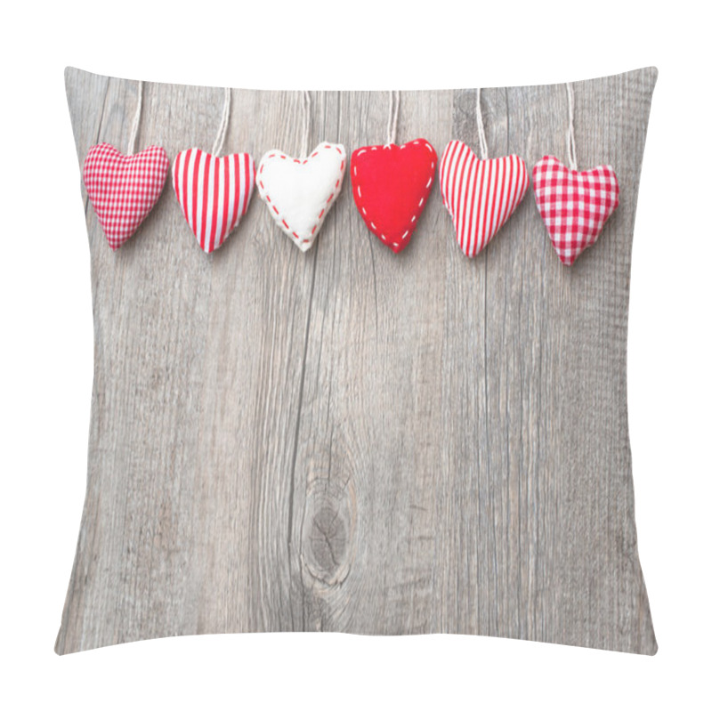 Personality  Red Hearts Hanging Over Wood Background Pillow Covers