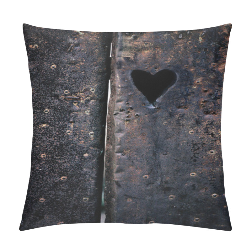 Personality  Heart On Metal Pillow Covers