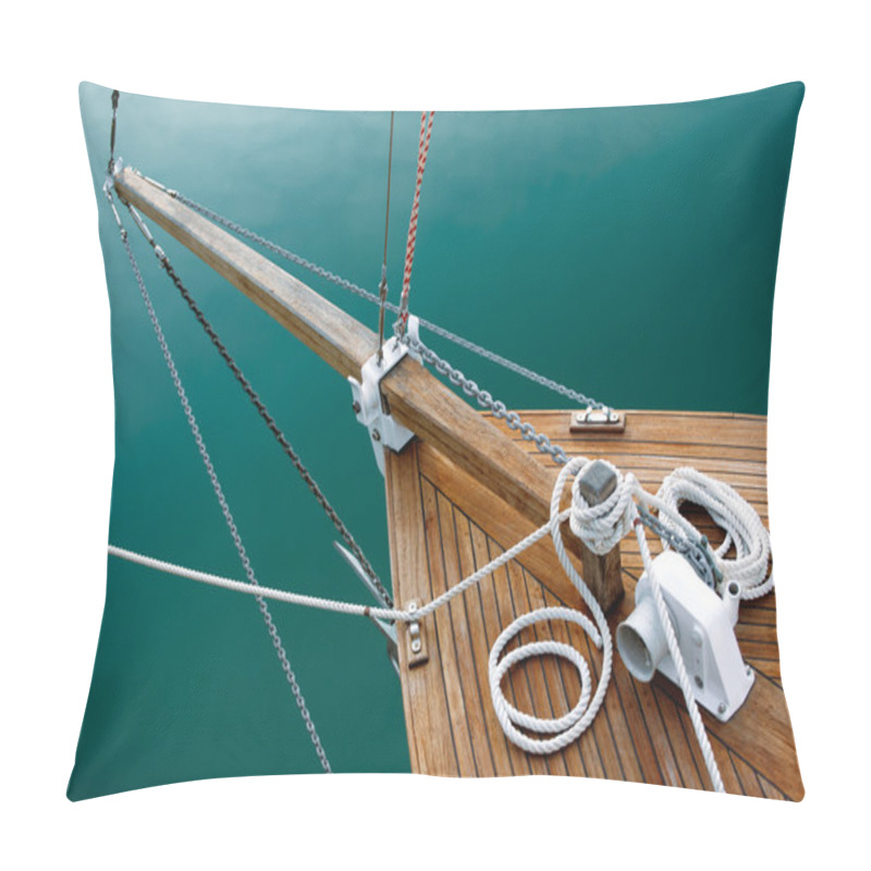 Personality  Ropes And Deck On Blue Pillow Covers