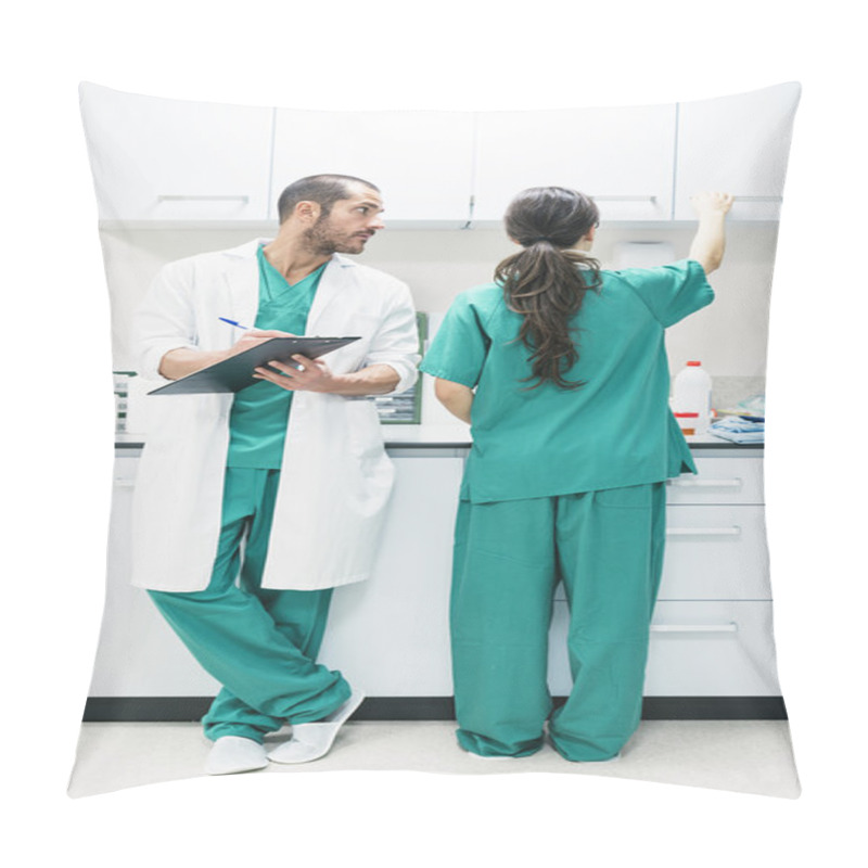 Personality  Doctor And Nurse Examining Report Of Patient Pillow Covers