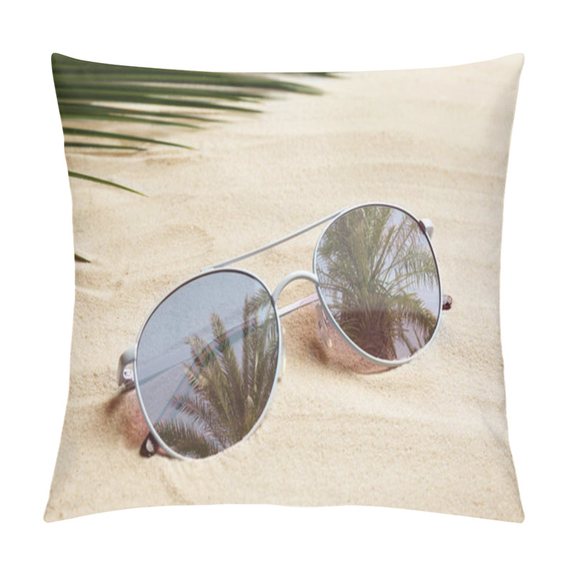 Personality  Stylish Sunglasses With Reflection Of Palm Trees On White Sand Pillow Covers